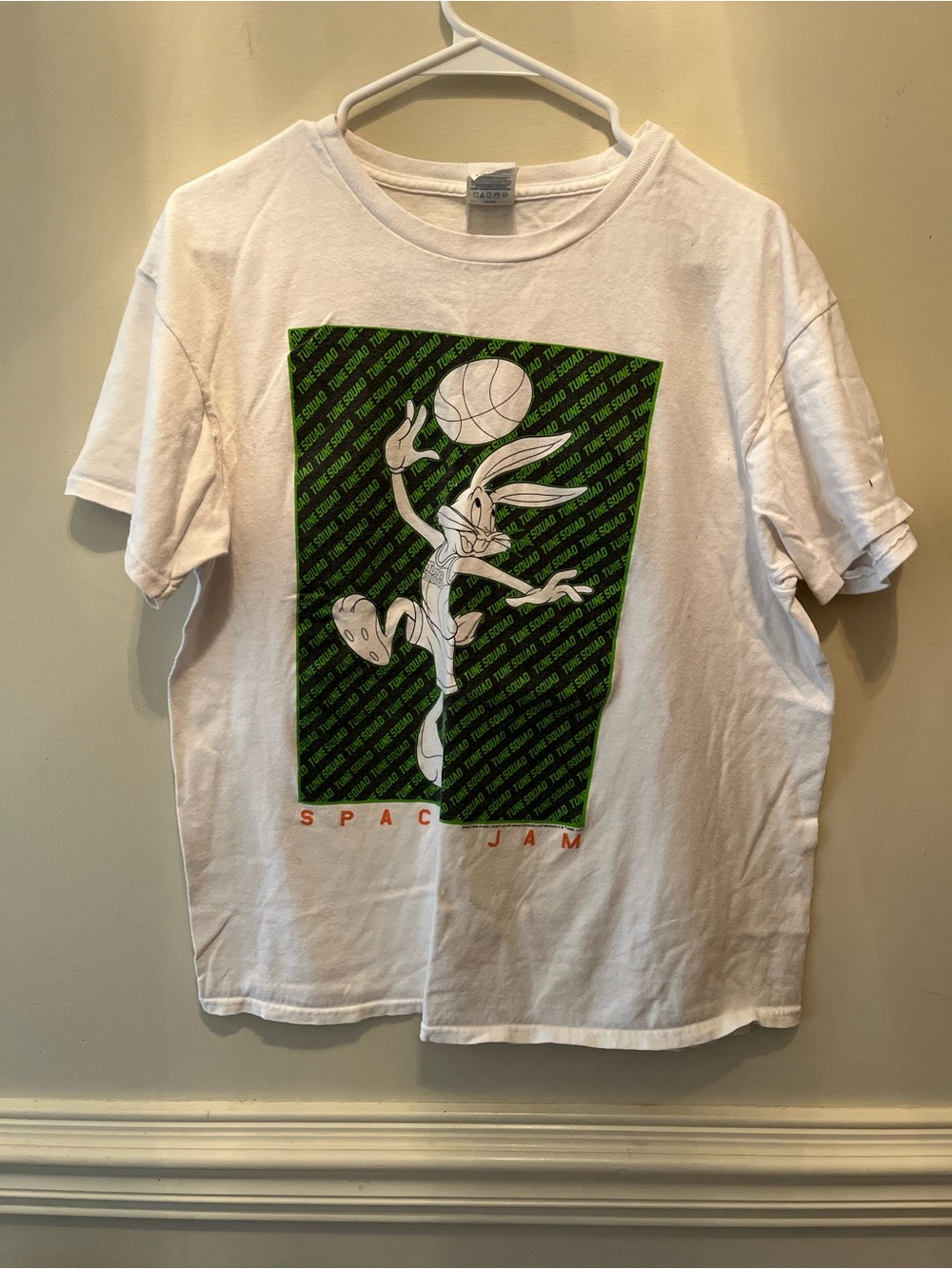 Vintage Space Jam Bugs Bunny Graphic Tee shirt size M/L